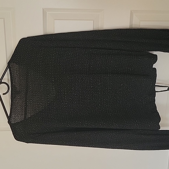 Sweater - Picture 2 of 5